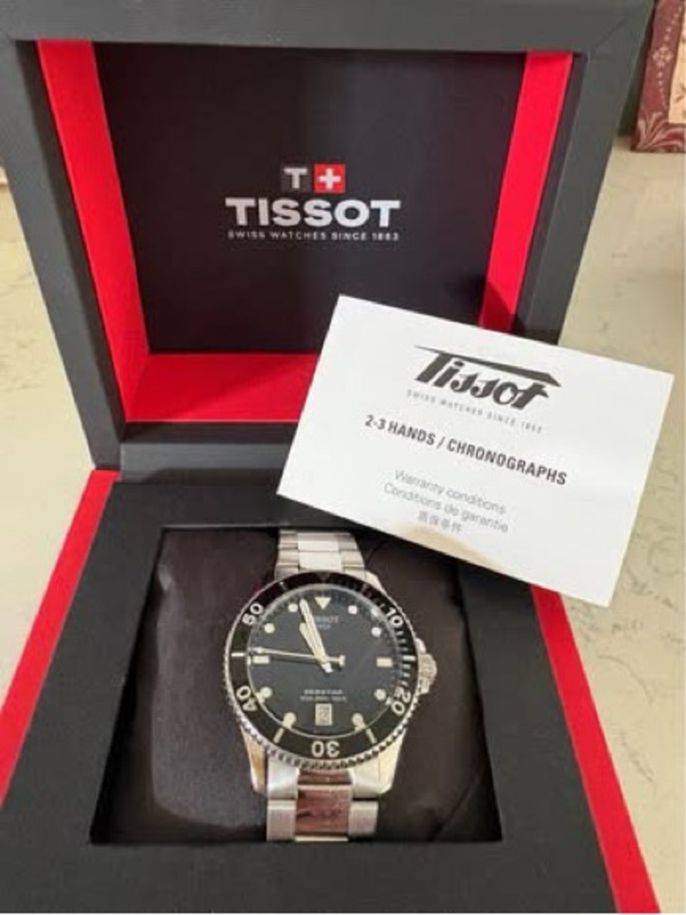 Tissot Men's Black Dial Stainless Steel Bracelet Watch